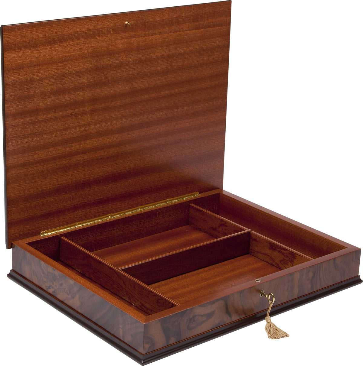 French Staunton Jr. & The Art Chess Set – Handcrafted Wooden Masterpiece