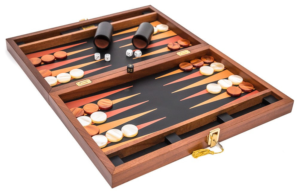 Walnut Professional Tournament backgammon set Made in Italy with brass latch 24kt gold plated with lock & key